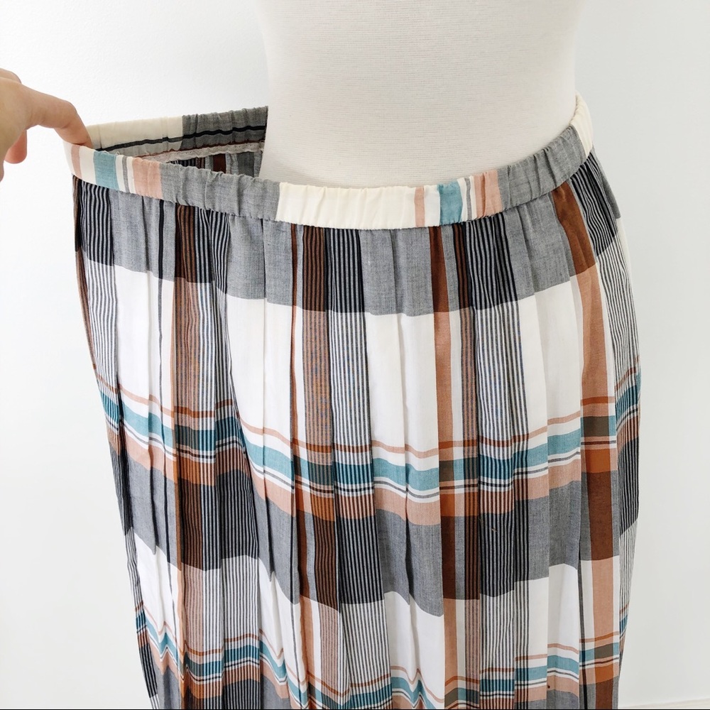 Pendleton Vintage 1960s Plaid Pleated Midi Skirt - Picture 7 of 7